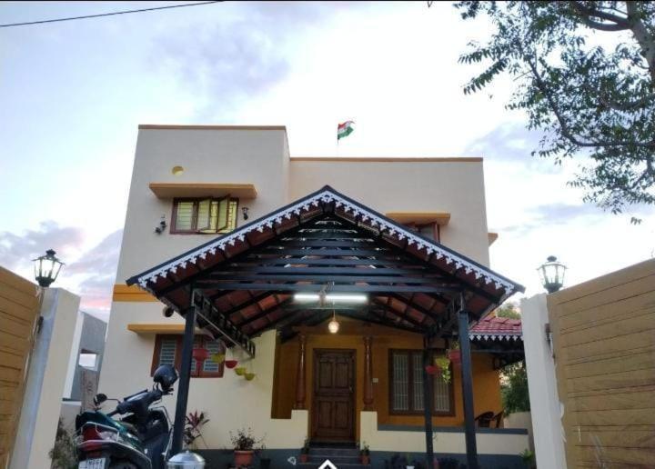 Shi'S Shambhavi Homestay -On The Way To Isha, Maruthamalai كويمباتور المظهر الخارجي الصورة